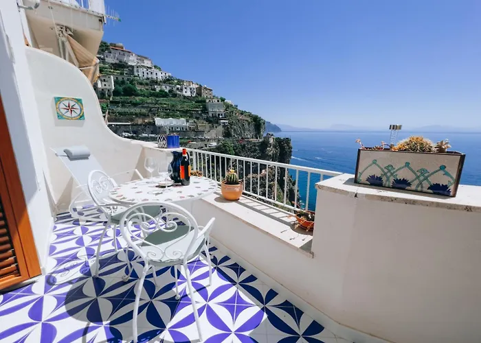 Amalfi Gioia House